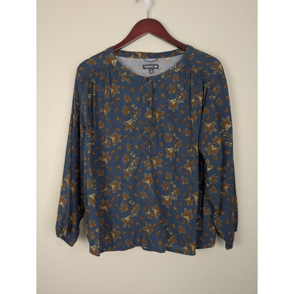 Toad&Co Women's Navy Blue Long Sleeve Floral-Petal Print Top - Picture 2 of 12